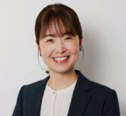 島倉 綾香